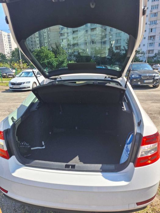 Шкода Октавія А7 в гарному стані