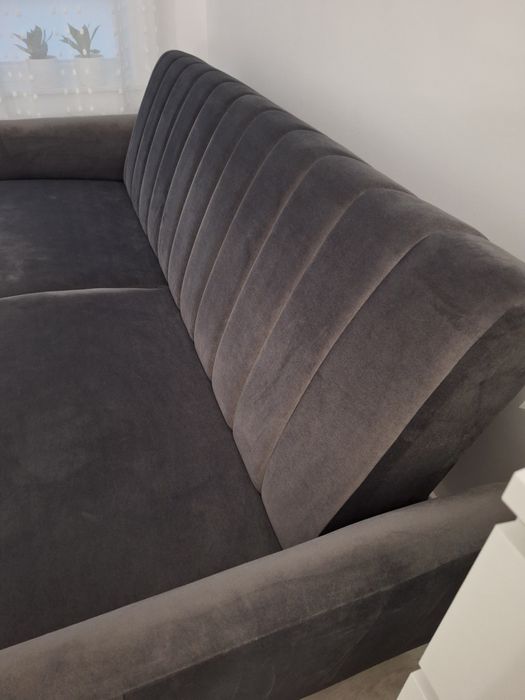 Wersalka rozkładana jak nowa szara