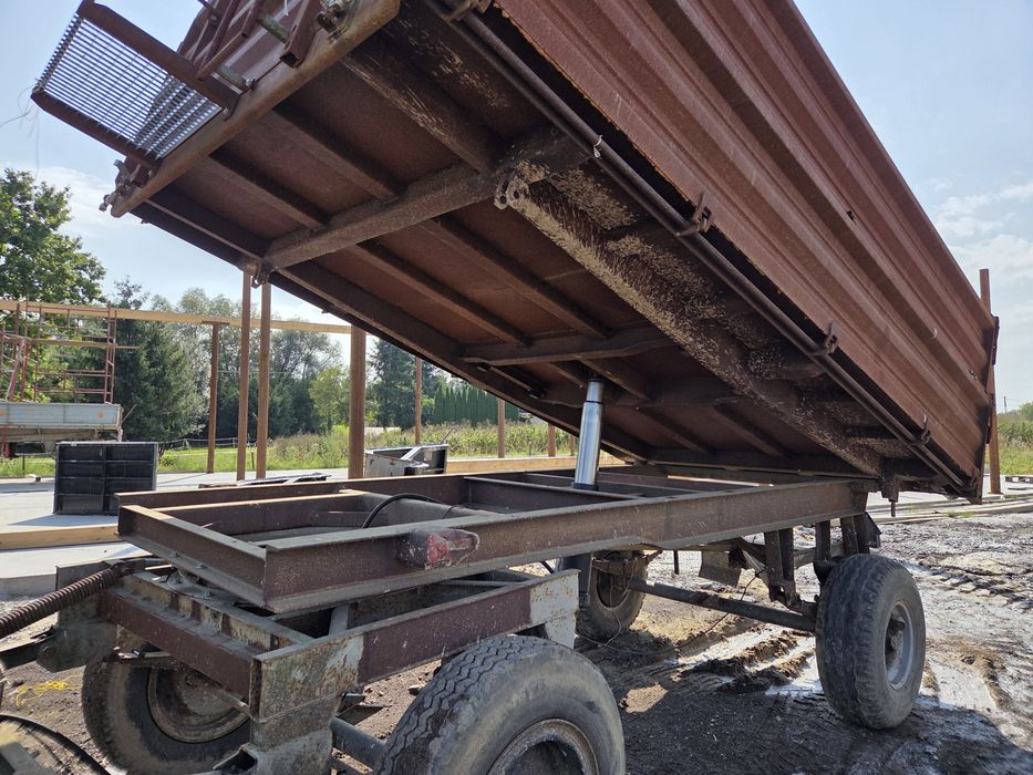 Przyczepa wywrotka d47