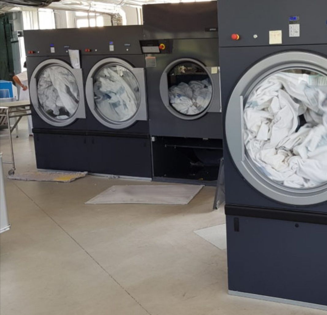 Aluguer de equipamentos lavandaria self service e industrial