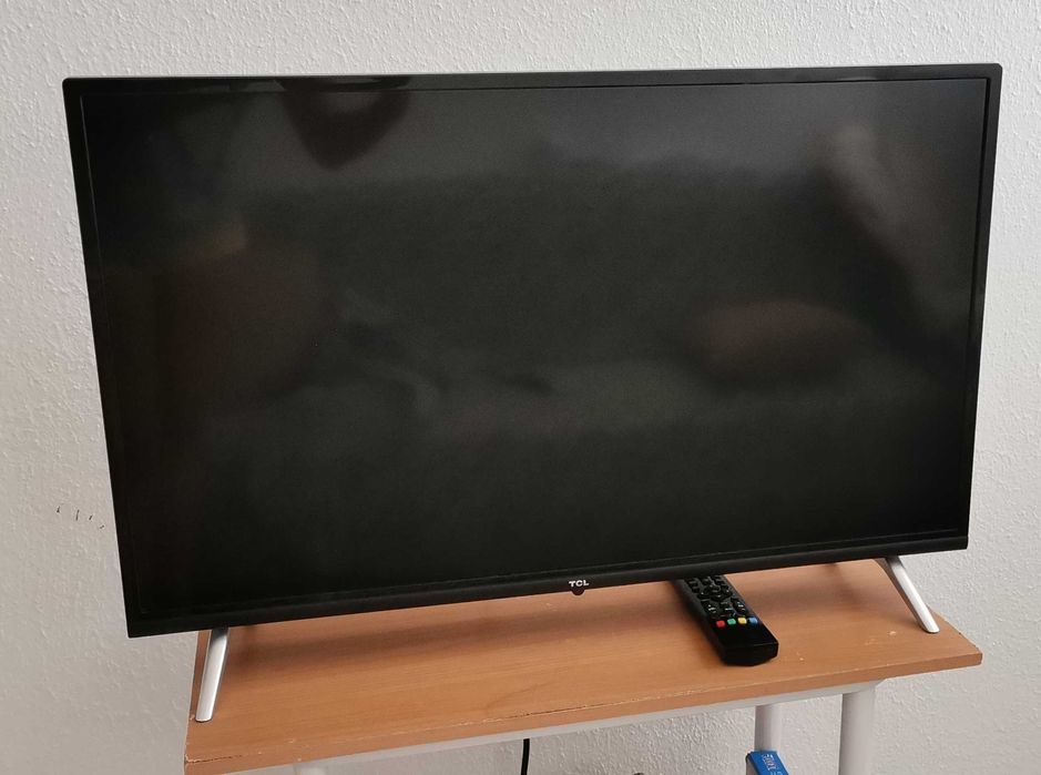 Televisor 32 Tcl