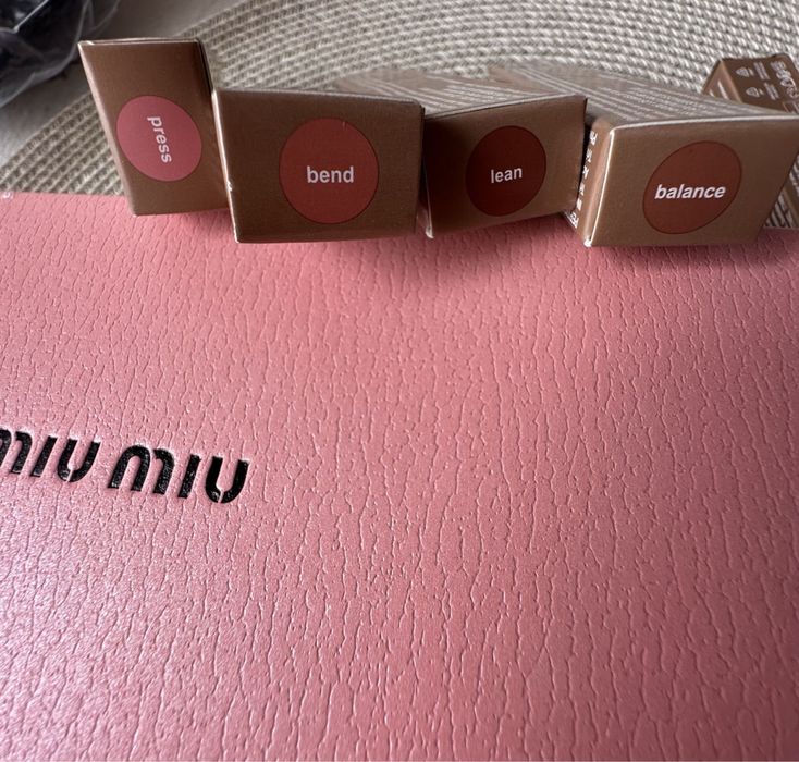 Тотальний розпродаж Блиск тінт для губ rhode sale повна оплата