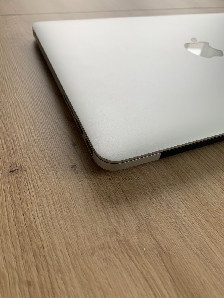 MacBook Pro 13 Retina i7 16GB 1TB