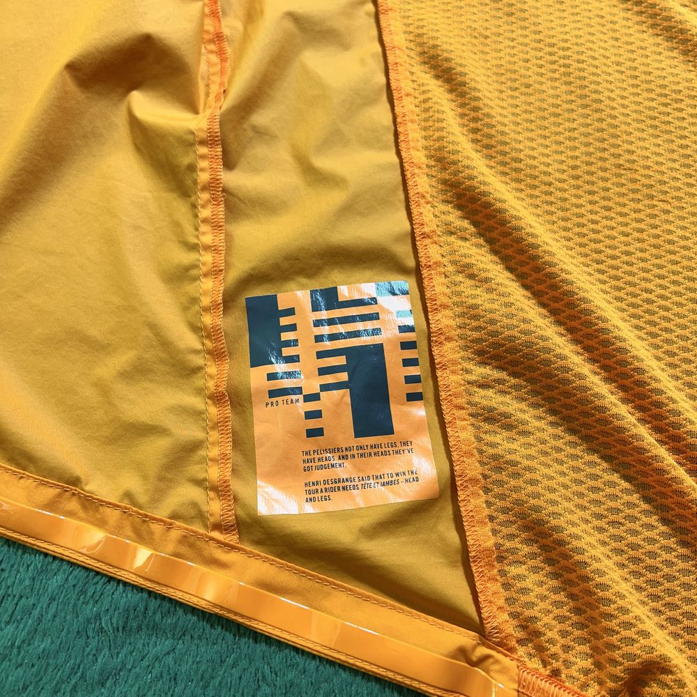 Вело Жилетка Rapha Pro Team Lightweight Gilet