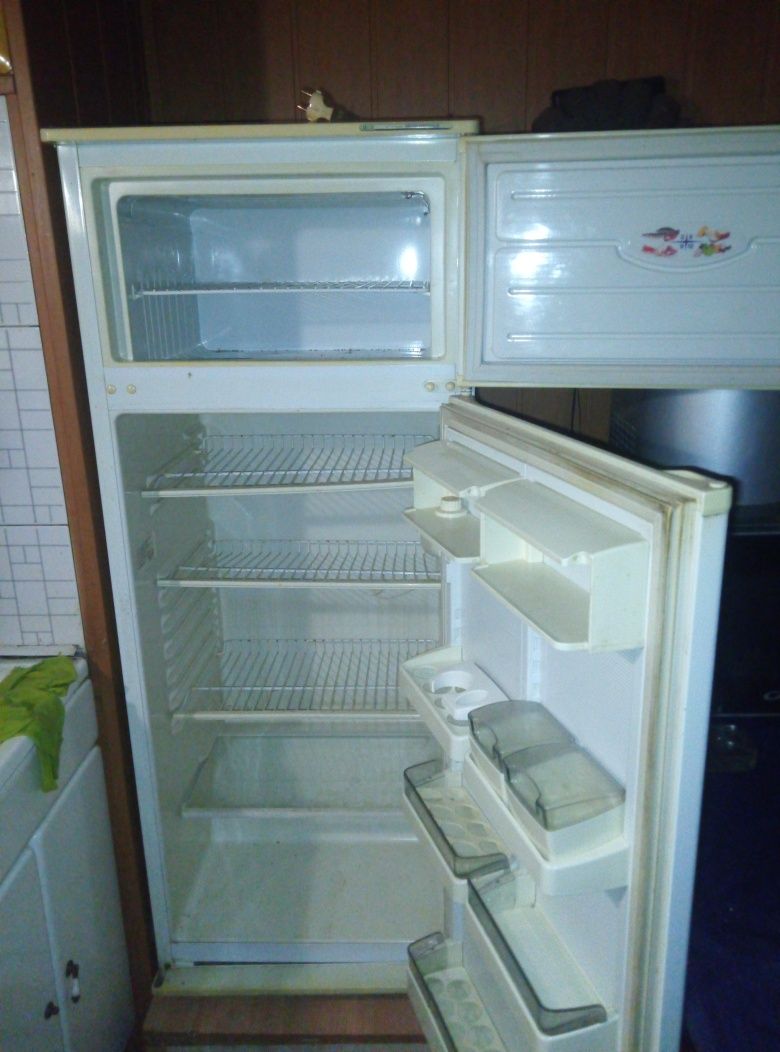 Холодильник АТЛАНТ.