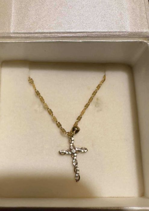 Sprzedam złoty łańcuszek