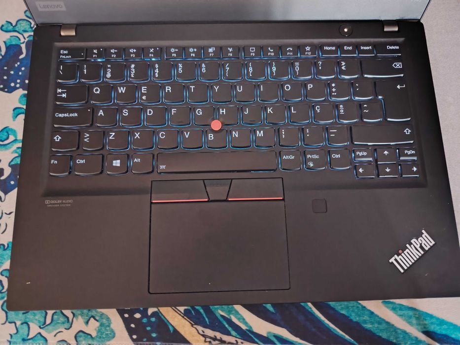 Lenovo T14s i5 10gen+8gb ram+256 ssd *IGUAL A NOVO»