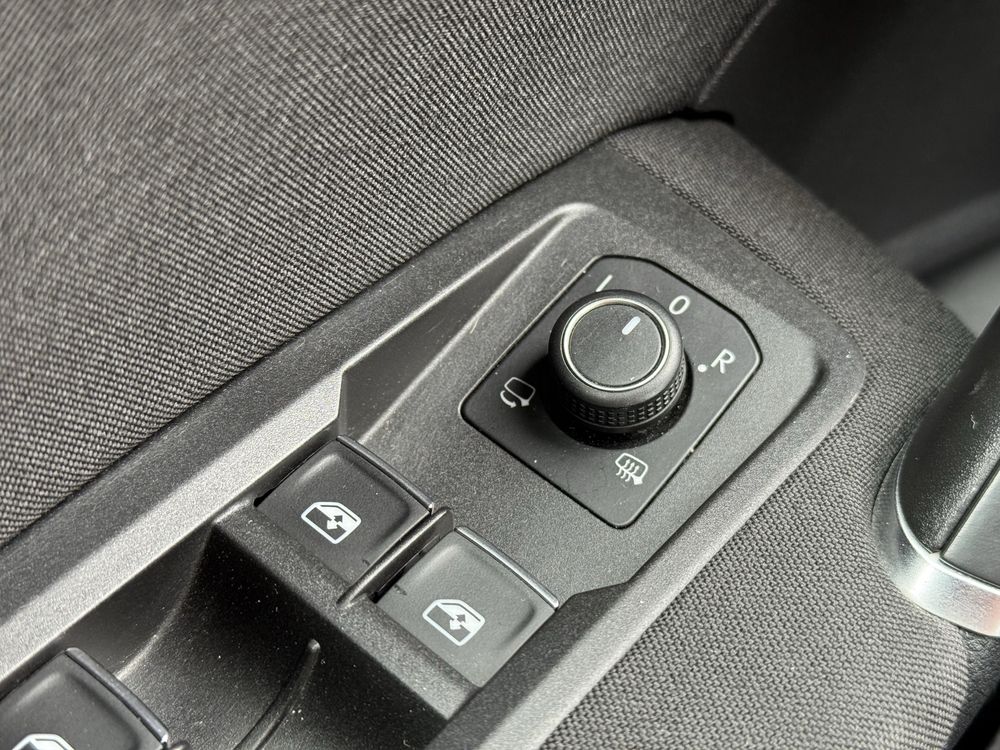 Volkswagen Touran 2016 2.0 TDi Дизель Автомат DSG6 Житомир 1 Власник