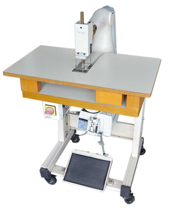 Máquina de Ponto Especial Tanaka NP1-7R