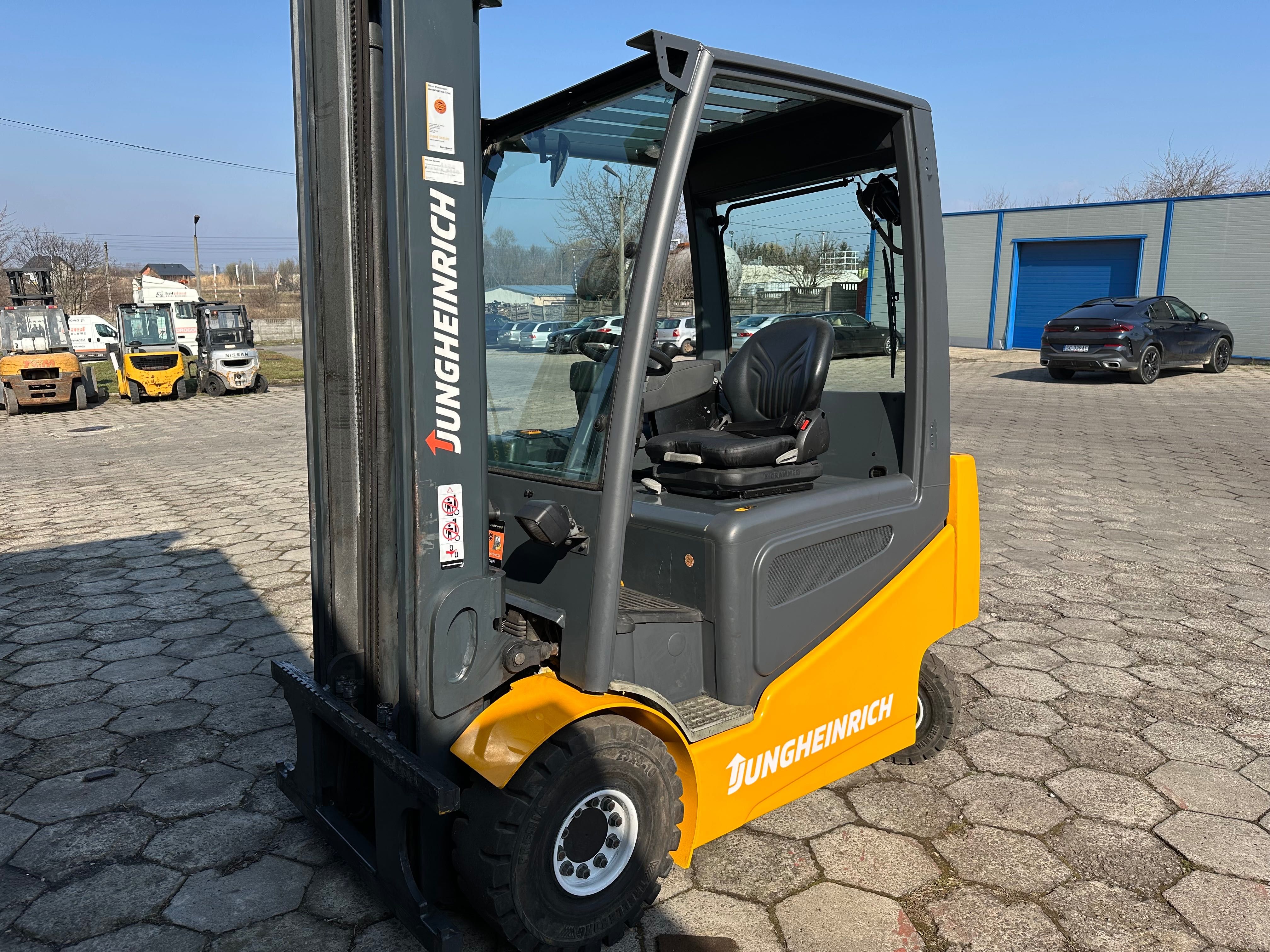 Wózek Widłowy Jungheinrich EFG425 bateria 2020 Rok,2,5t