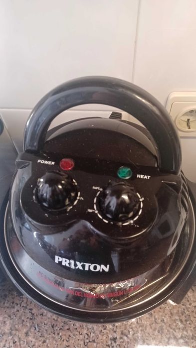 Air fryer usada preta