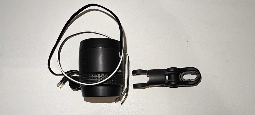 Lampka przednia Busch & Muller Lumotec IQ X czarna