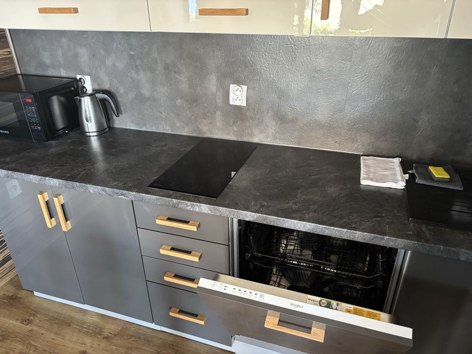 CHORWACJA OMIŠ dom z basenem i widokiem na morze dla 7-8 osób