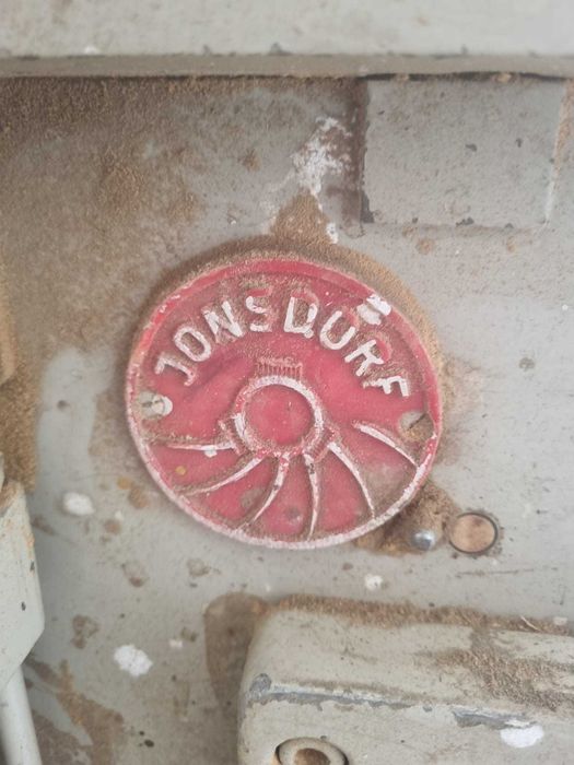 Wiertarka wielowrzecionowa stolikowa pionowa i pozioma wrzeciono górne