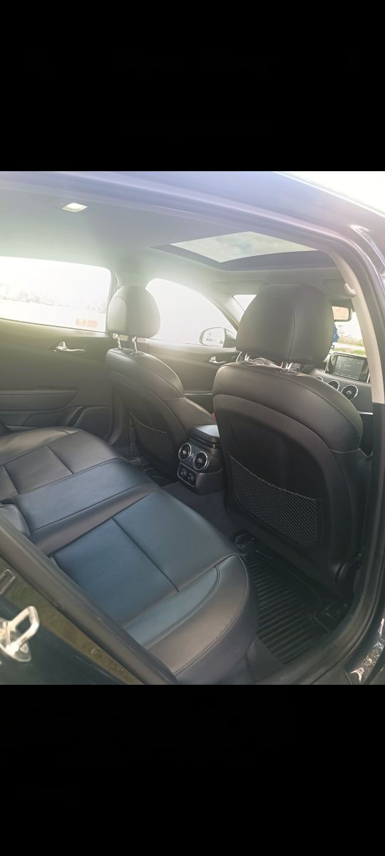 Kia Stinger 2.0 T-GDI 255km