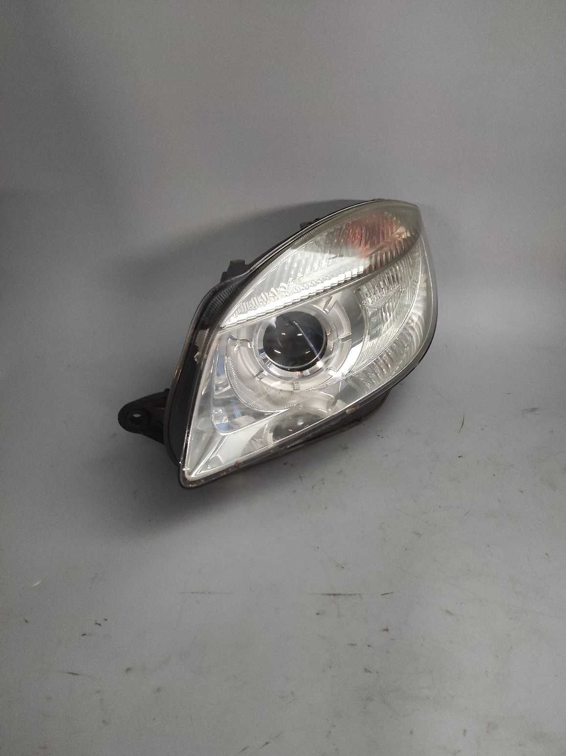 Lampa przednia lewa SKODA FABIA II, Soczewka! Rok 2007-14