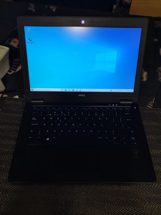 Dell Latitude E7250 Core i5 10GB RAM Windows 10 Home 256GB SSD