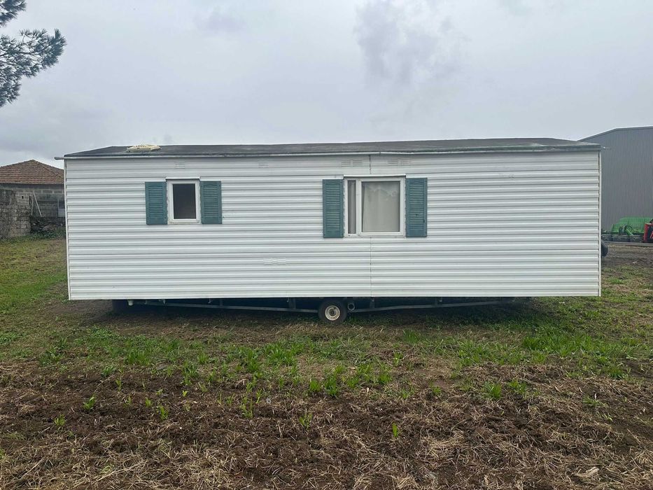 Mobilhome / Casa Móvel  – 2 Quartos, Cozinha, WC com Duche