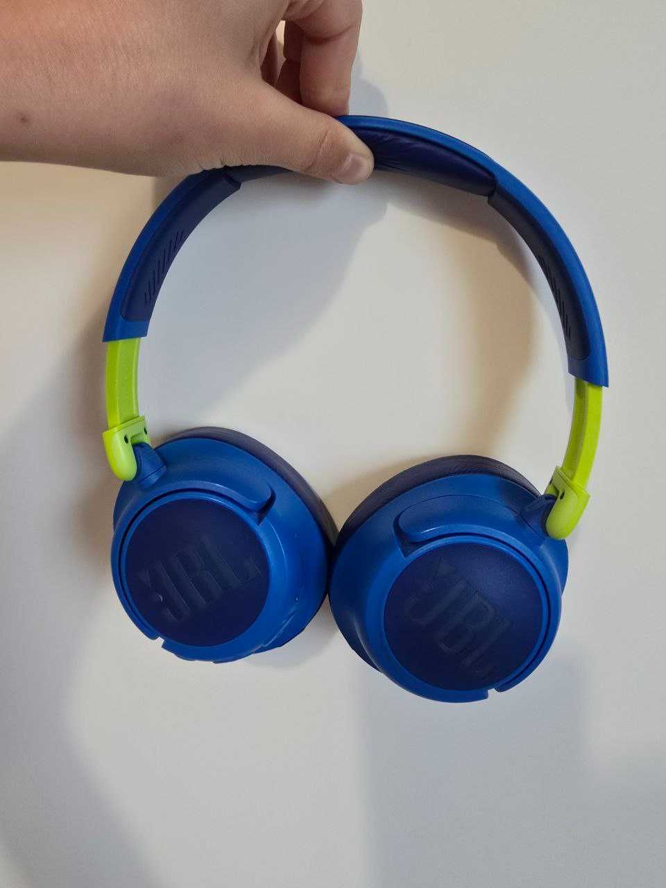sprzedam słuchawki bezprzewodowe JBL JUNIOR