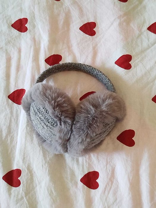 Earmuffs, cinzentos