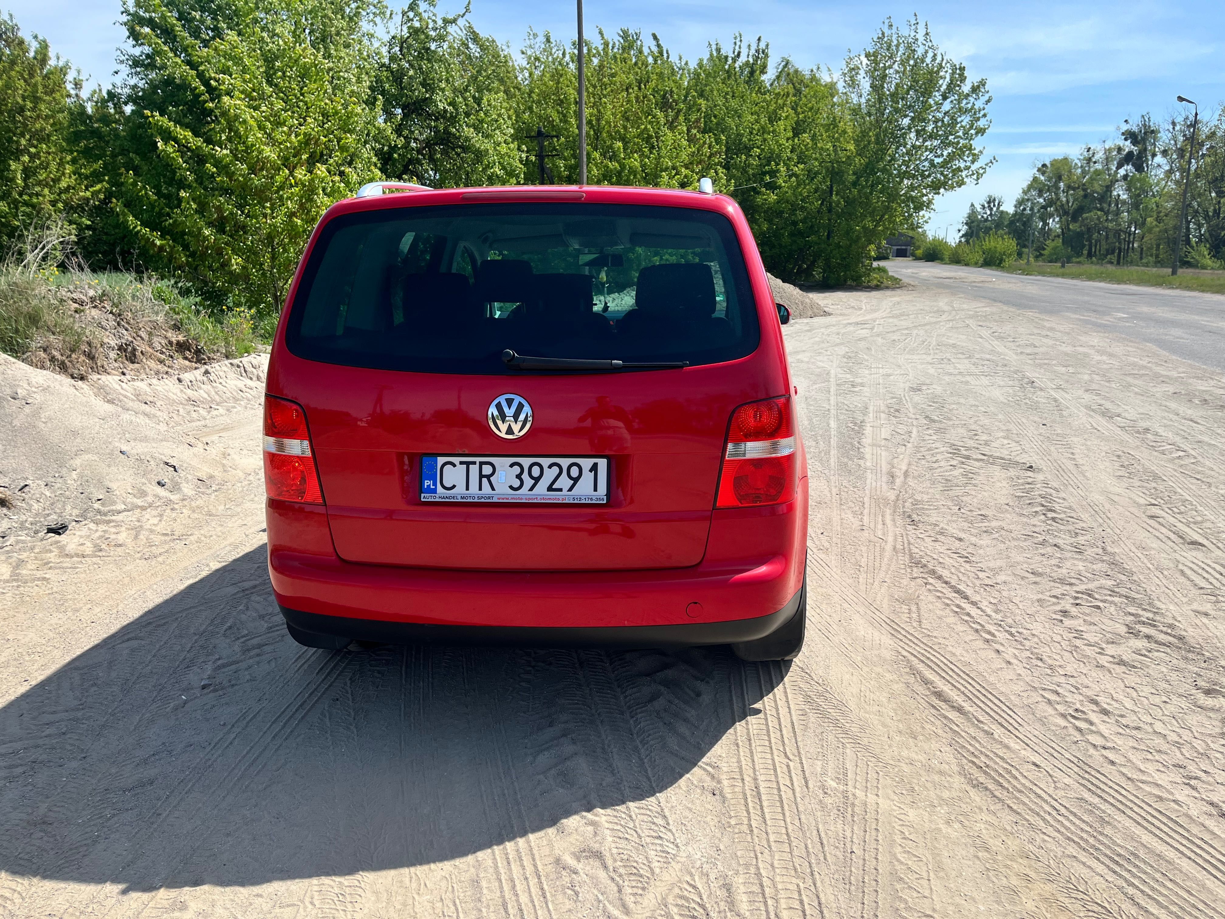 VW Touran 2.0 TDI DSG • Zadbany • 2 komplety felg