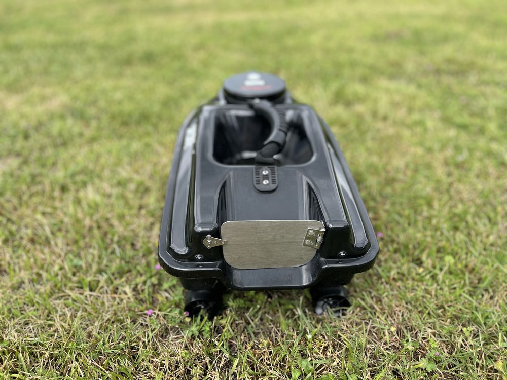 Sprzedam łódke zanętowa Boatman Actor Basic MK4 Compas - BLACK