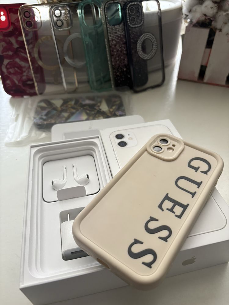 iPhone 11, 64 ГБ, Dual SIM (2 фізичні SIM-карти)