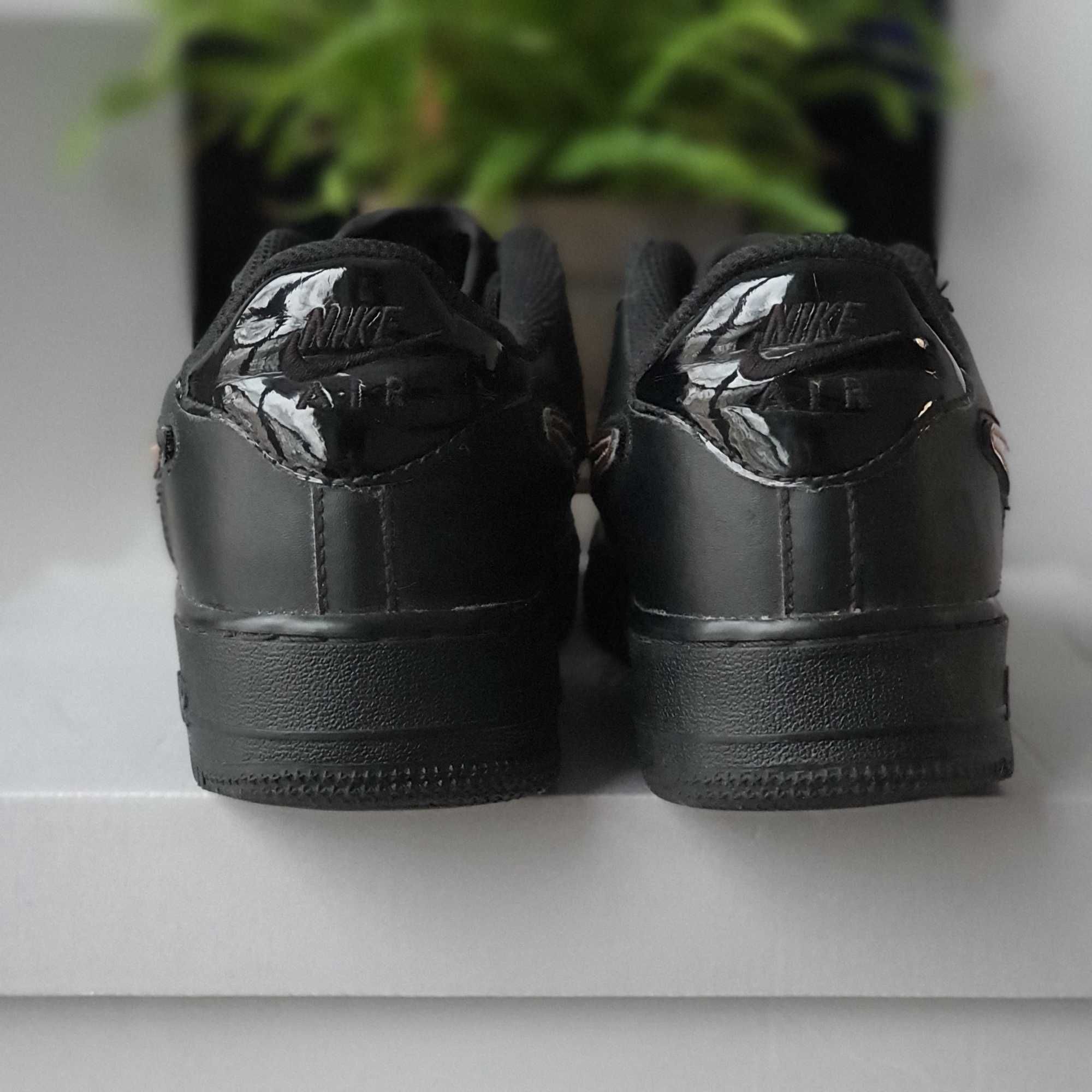 Buty NIKE Air Force 1 LOW - czarne złote - 40 - oryginalne