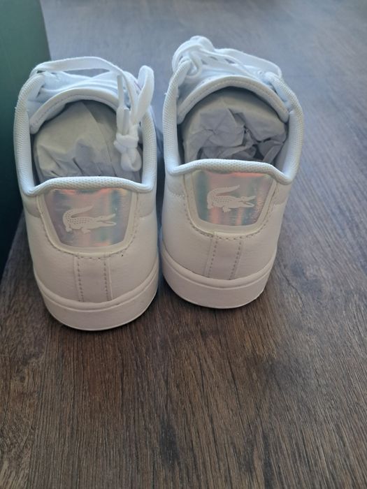 Lacoste tenisówki sneakersy białe z logo r 35,5 carnaby Evo 222