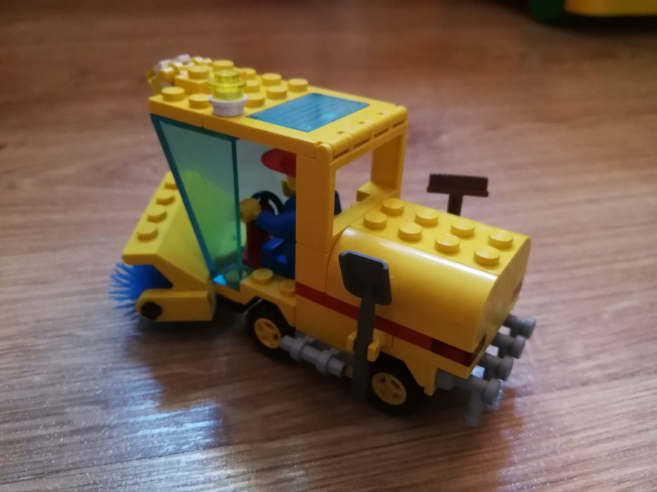 Klocki LEGO 6649 Samochód do zamiatania ulic rok 1996