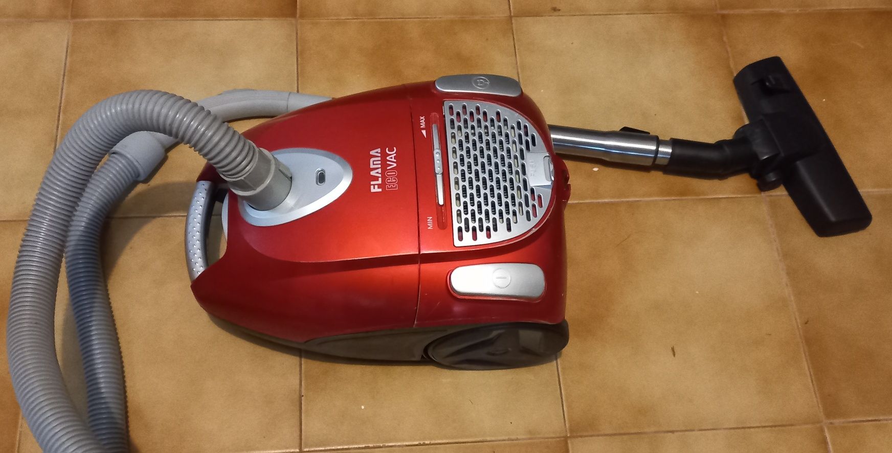 Aspiador com saco reutilizável