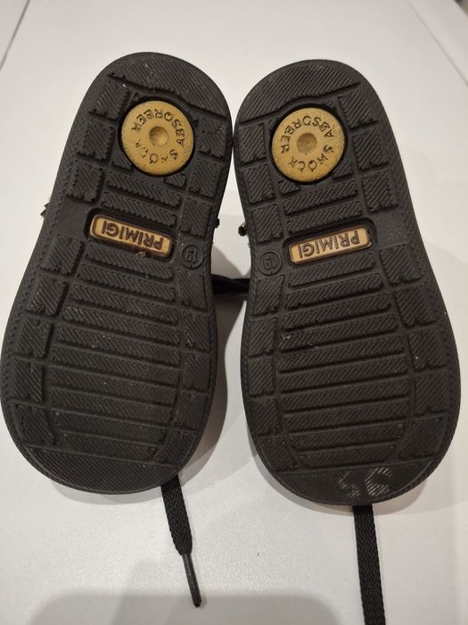 Buty niemowlęce Primigi r.19
