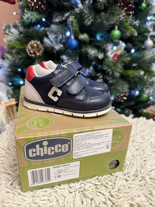 Продаю дитячі кросівки шкіряні Chicco 22 розмір