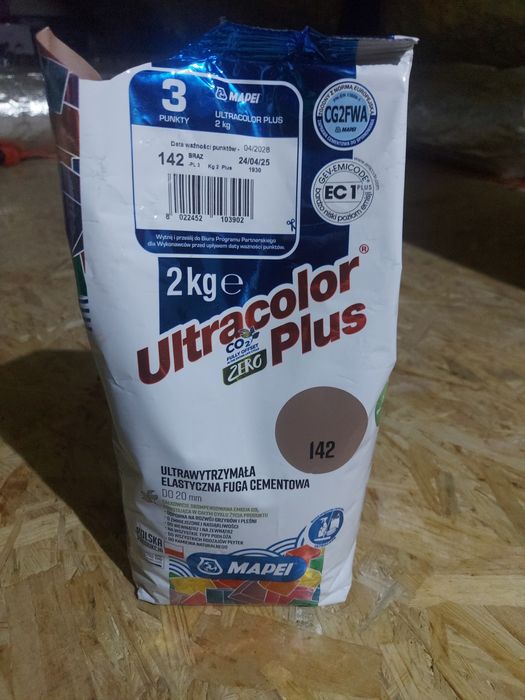 Fuga cementowa Mapei ultracolor plus 2kg 142 brąz
