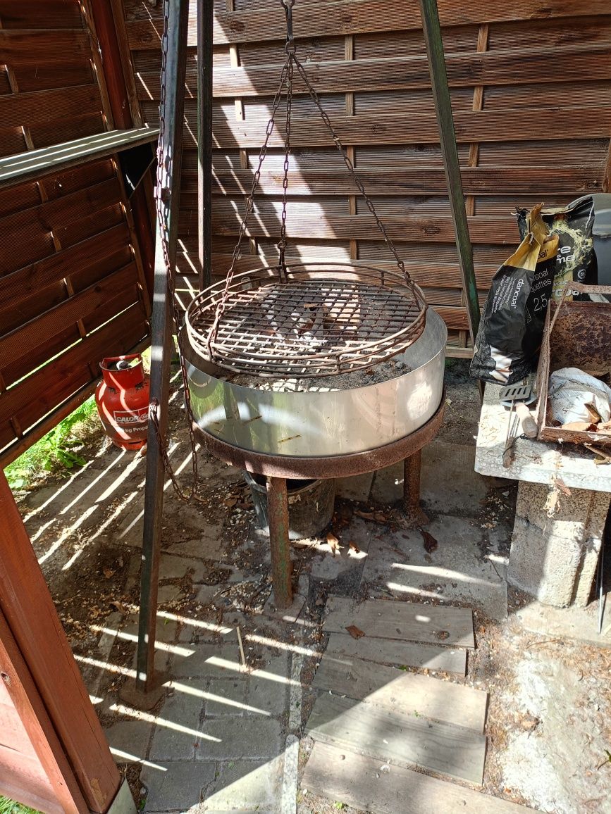 Grill ogrodowy duży