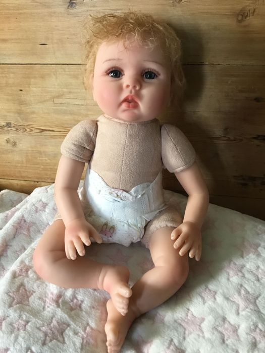 Boneca bebé reborn(artigos novos) Promoção