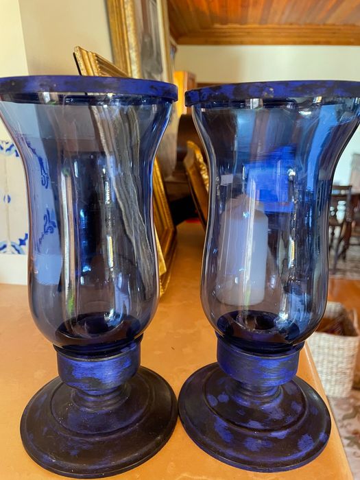 Dois castiçais em azul quartzo