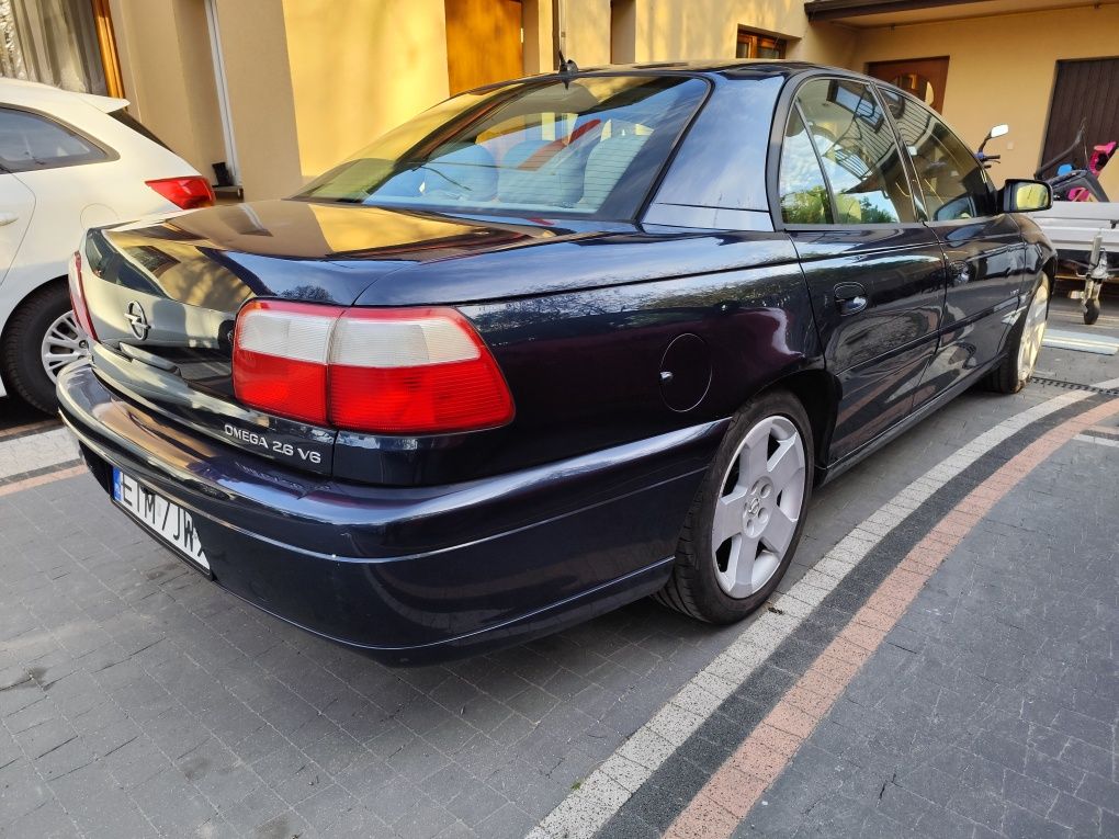 Opel Omega 2.6 v6 Elegance