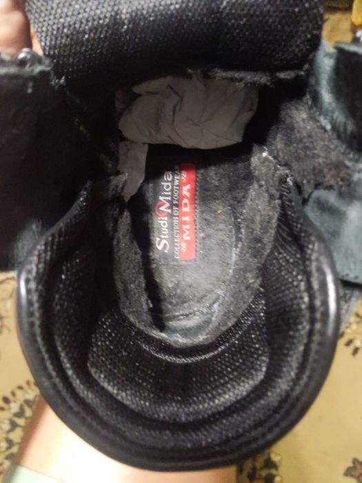 Mida  ботинки кожание