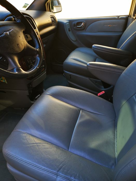 Crysler grand Voyager "Topo de Gama"