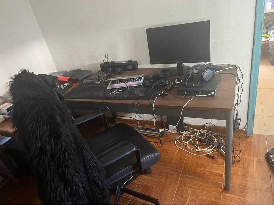 Furniture (Bed, Mattress, Cabinet, Desk, Chair)