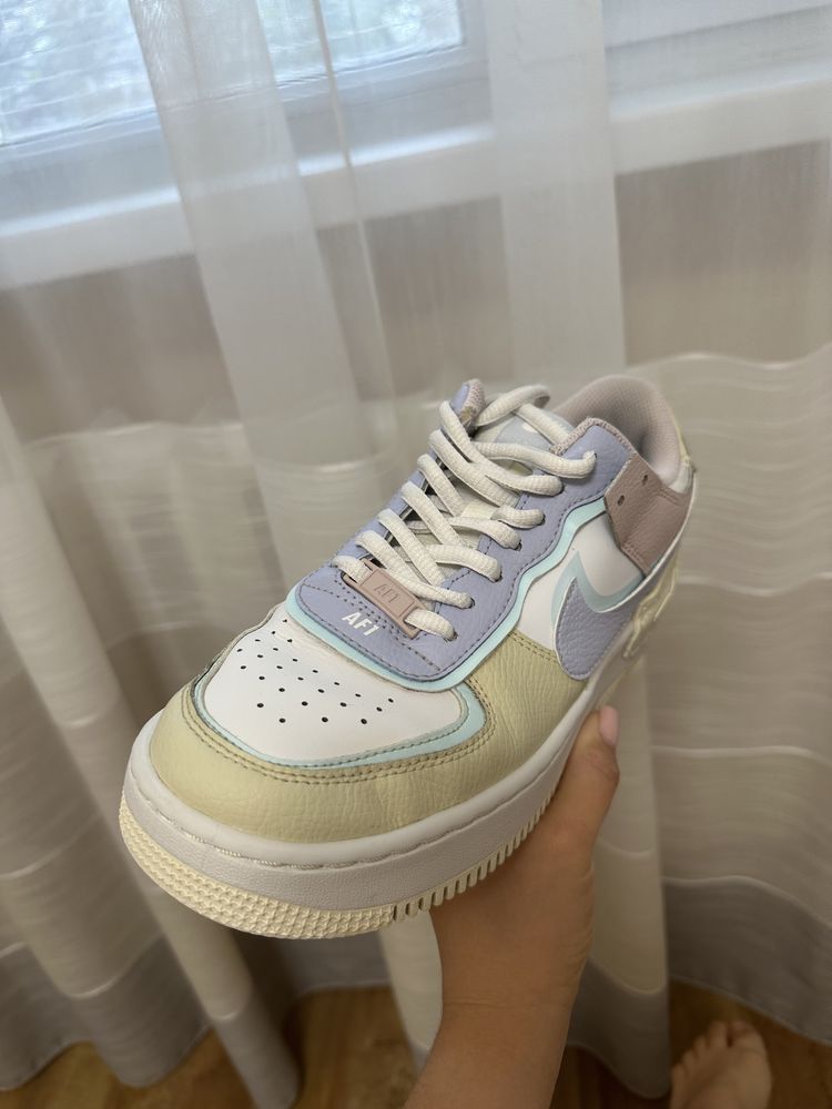 Продам Nike WMNS AF1 Shadow