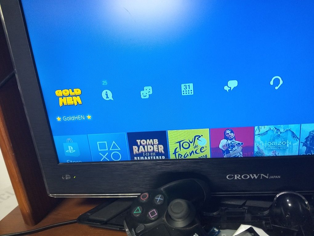 PlayStation 4 Slim 1tb com golden hen
