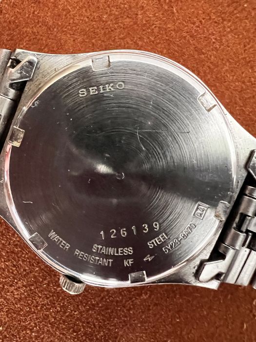Seiko SQ Quartz 5Y23_8A70