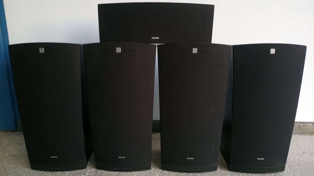 PHILIPS  Zestaw głośnikowy kina domowego + aktywny subwoofer  5.1