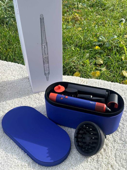 Мультистайлер HS08 з дифузором Straight & Wavy Vinca Blue/Topaz