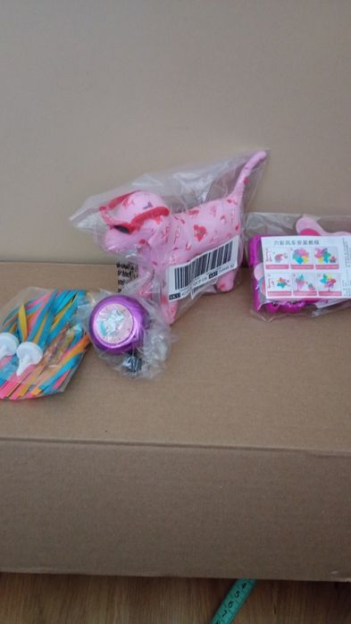 Zestaw na rower dla dziewczynki plus piesek w okularach