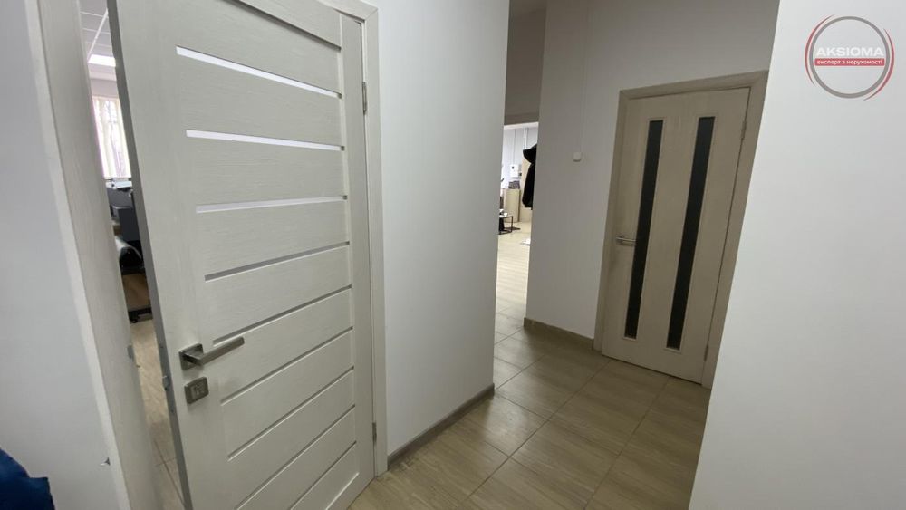 Продаж приміщення 111м під магазин, офіс..