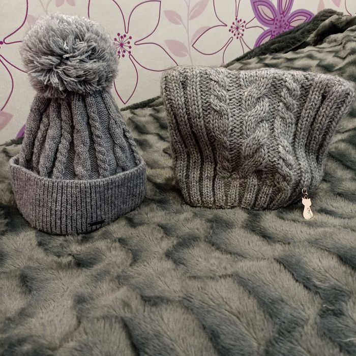 Шапки, шарф, рукавички, набор для девочки, 3-8 лет.