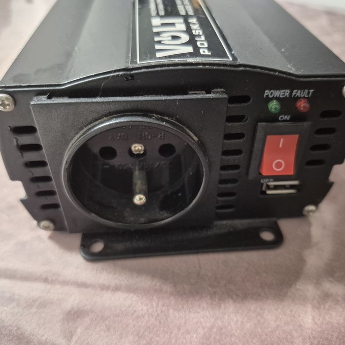 Przetwornica napiecia IPS-500, 12 V